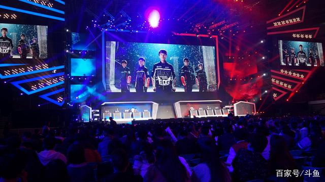 扎金花实战：如何应对那种“赢了就跑”和“输了死缠”的牌友？（扎金花对局攻略：拿下“赢就跑、输死缠”的对手）